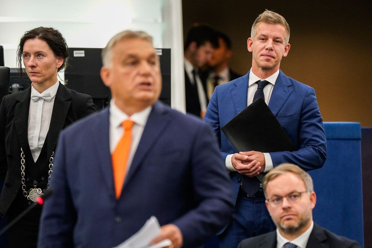 Péter Magyar ve Viktor Orbán 2026 seçim sonuçları sonrası güç değişimi