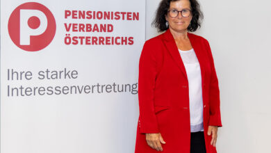 Avusturya Emekliler Birliği (PVÖ) Başkanı Birgit Gerstorfer'in portre fotoğrafı.