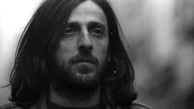 Karadeniz müziğinin efsanevi ismi ve "Şair Ceketli Çocuk" Kazım Koyuncu.